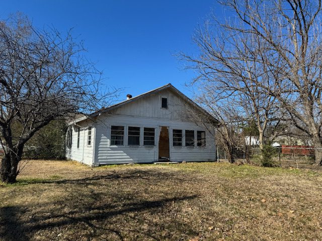 REAL ESTATE AUCTION – MARCH 5TH @ 11 AM