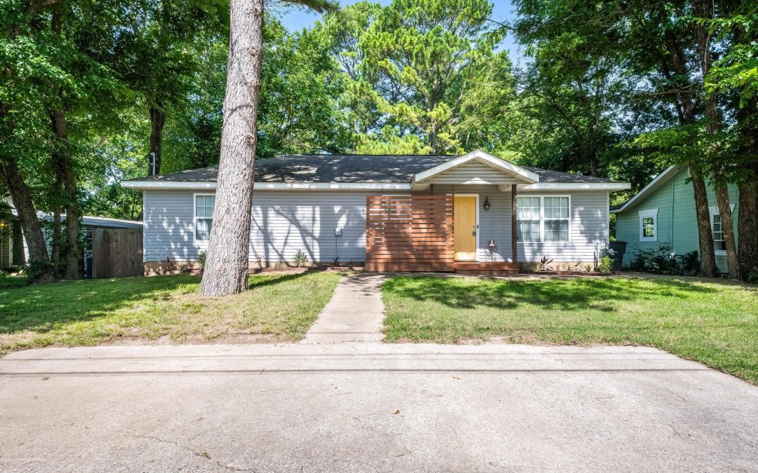 REAL ESTATE AUCTION – AUGUST 21st @ 11:00 AM